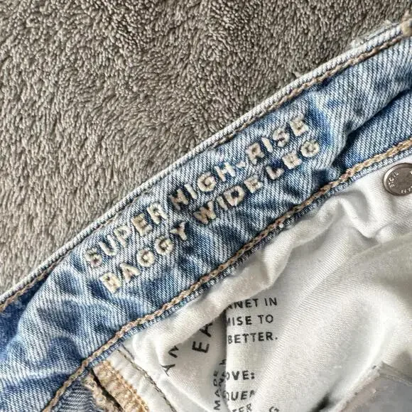 American Eagle Jeans Womens 8 Blue Super High Rise Baggy Wide Leg Ripped Denim - Picture 6 of 9